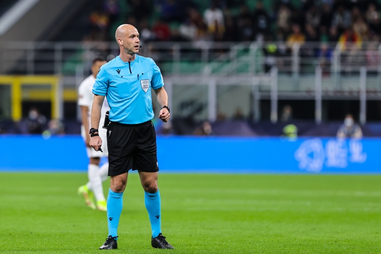 乐鱼-英超第22轮裁判安排：安东尼·泰勒执法曼市德比焦点战