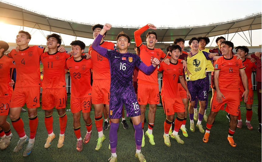 Leyu-1-0爆冷?亚洲球迷挺中国队:34%夺冠!日本球迷:我们先丢球难了