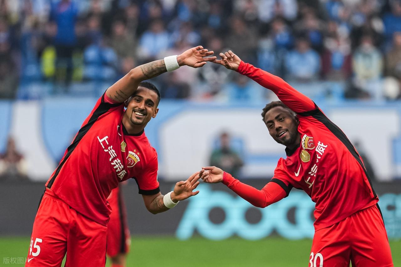 乐鱼-大反转!曝上港难留加布里埃尔,要求降价遭拒绝,国安或趁虚而入