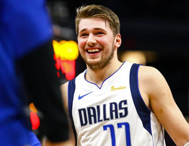 乐鱼-A-史密斯:现在看来,达拉斯送走东契奇是NBA历史最糟糕的交易