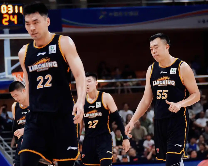 乐鱼体育-远胜王俊杰，新援或曝光，中锋，签字费8位数，卖张镇麟钱或清空|韩德君|赵继伟|辽宁男篮|CBA|圣安东尼奥马刺队_新浪体育_新浪新闻